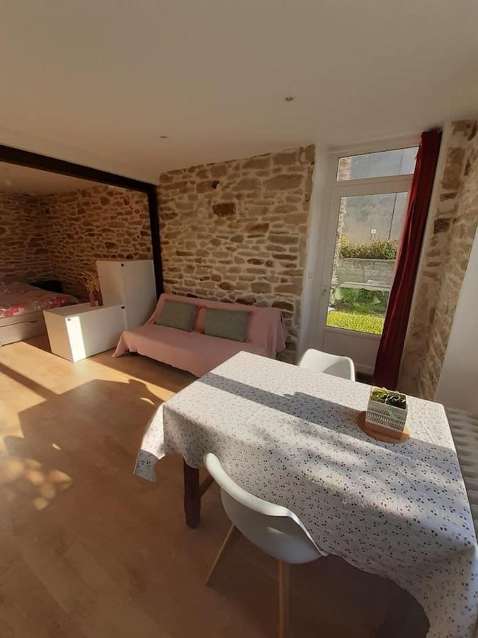Superbe studio, avec cuisine et espace extérieur Plouguerneau Exterior foto